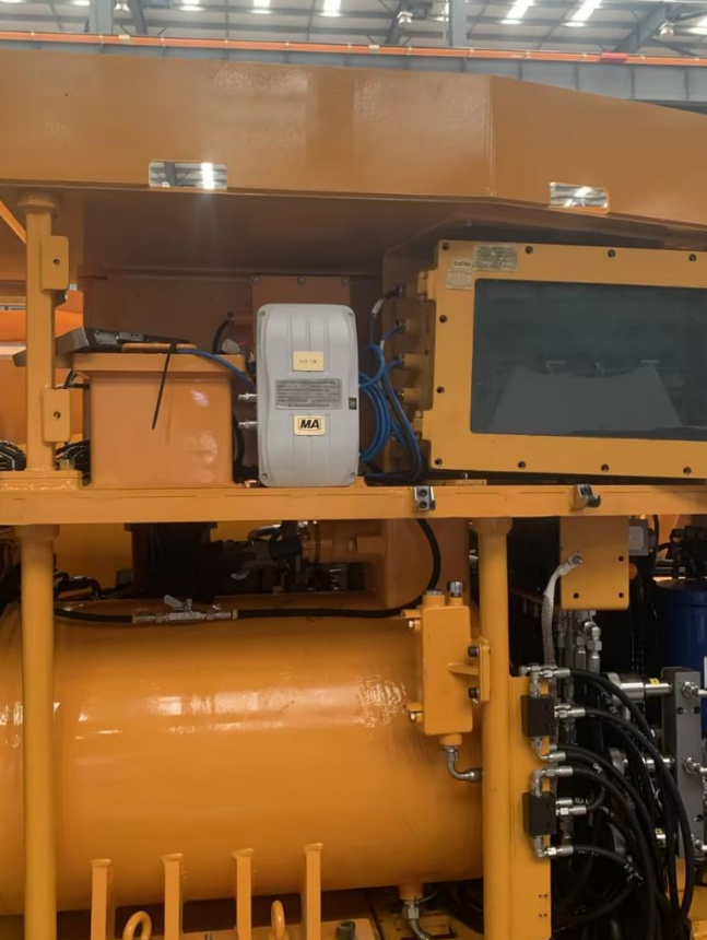 中国铁建应用案例：掘锚一体机油液在线监测 提升设备效率与安全 图3