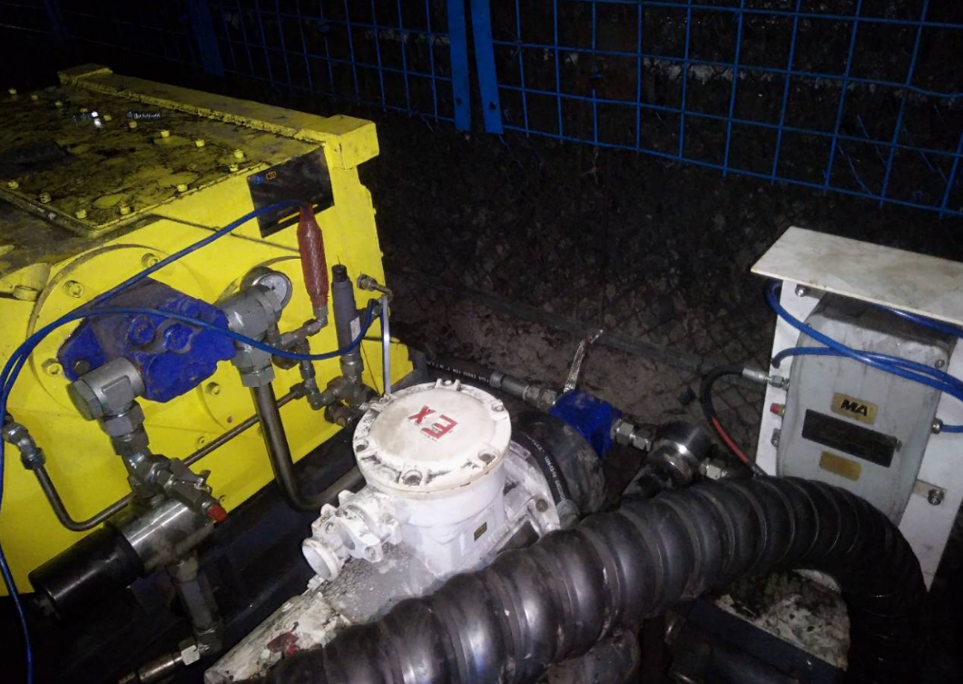 GYD12A矿用油液监测传感器在韩咀煤矿乳化液泵油箱的应用实践 图3